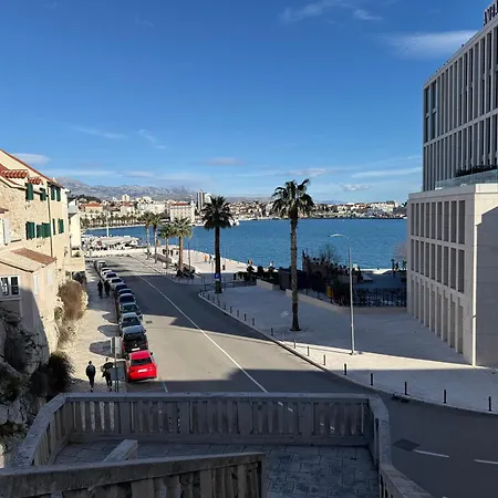 Apartman At Bruno's - Between Marjan And Riva